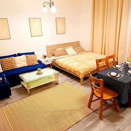 Family Apartments 2 Room'S Muerzzuschlag Экстерьер фото